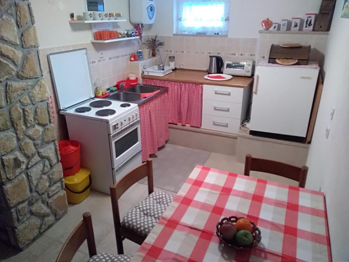 Apartman Tri Palme Gabonjin Номер фото